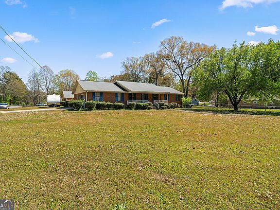 4th image of 22 Wet Oak Dr NW