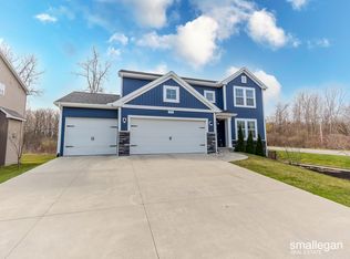 778 Stepping Stone Dr, Byron Center, MI 49315