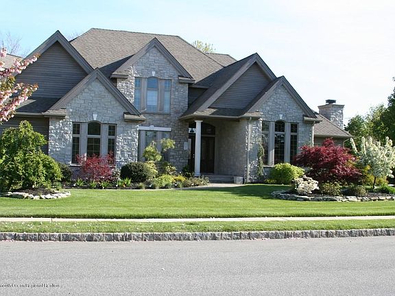 2nd image of 249 Evergreen Dr