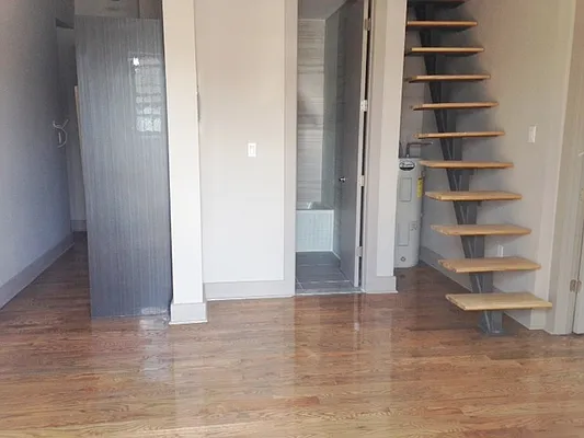 Rented by Premier Metro Realty Corp | media 79