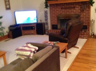 1515 Nebraska St, Mound City, MO 64470