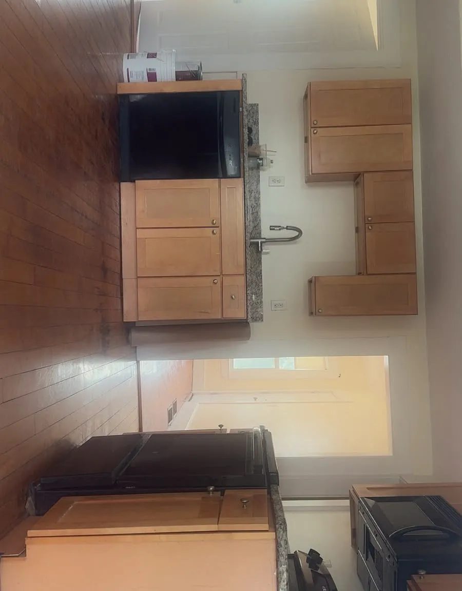 2 bed, $2,500 — Photo 1