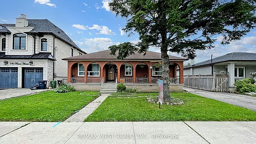 139 Ranee Ave #MAIN FLOOR Photo 1