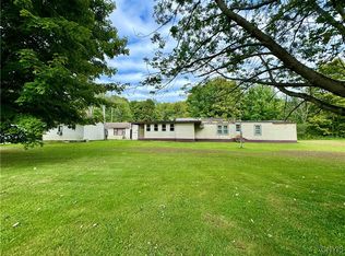 222 Klocks Corners Rd, Oswego, NY 13126