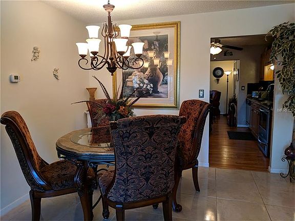 5th image of 3740 58th St N APT 206