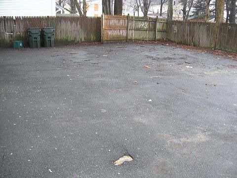 2nd image of 115 Laurel Hill Ave