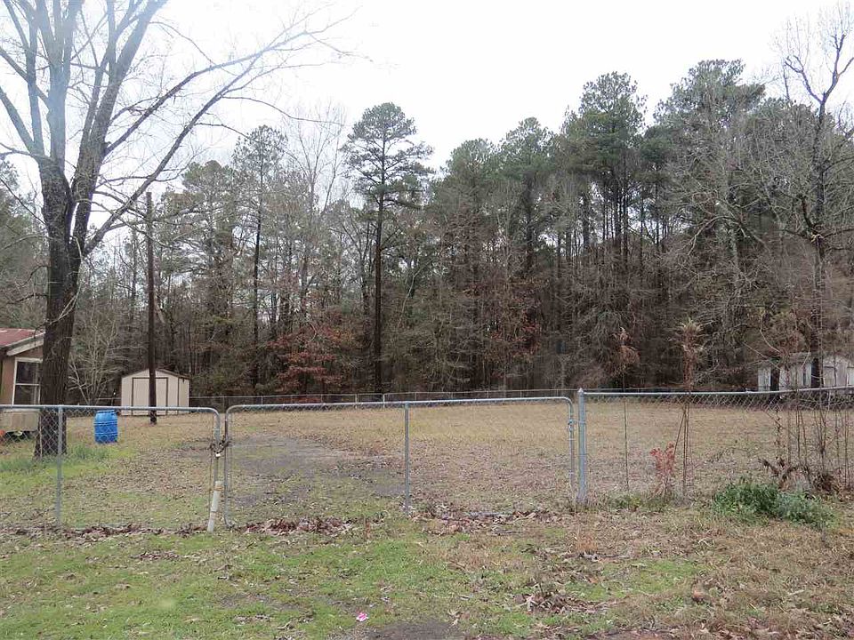 2nd image of 3501 Driftwood Ln
