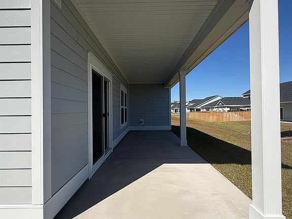 3rd image of 1135 Beach Way Ln.