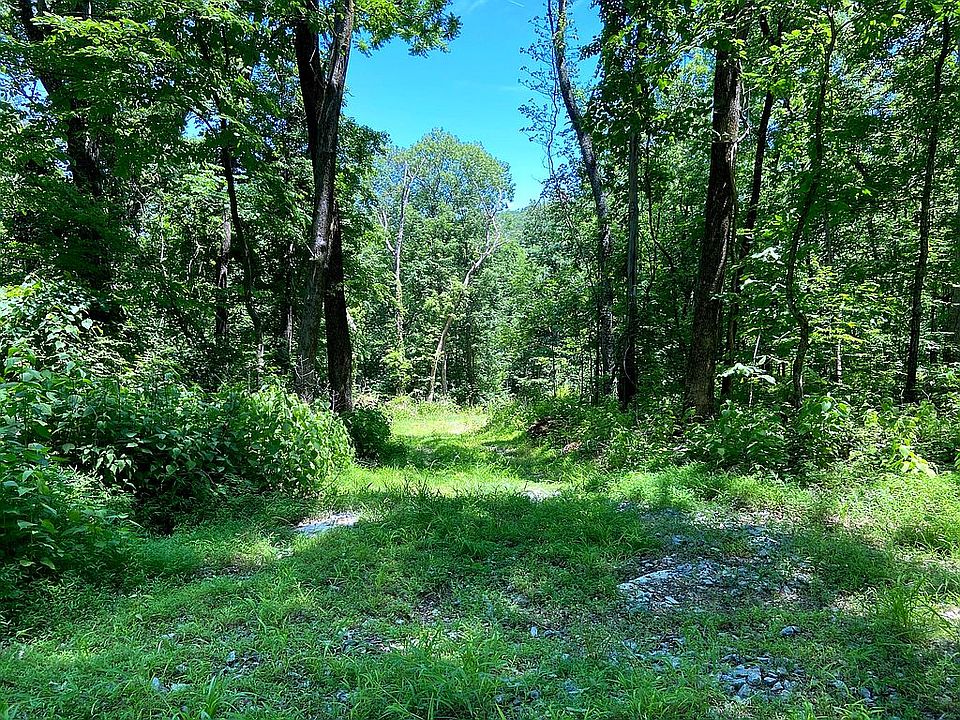 1st image of 2822 Rock Hill Ln
