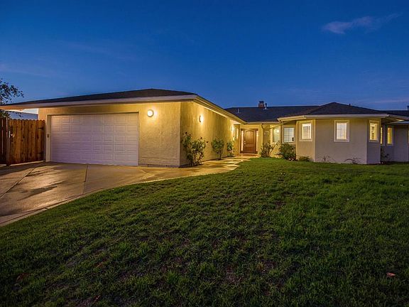 2nd image of 3085 Brenda Ct
