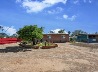4266 E Los Robles St, Tucson, AZ 85712