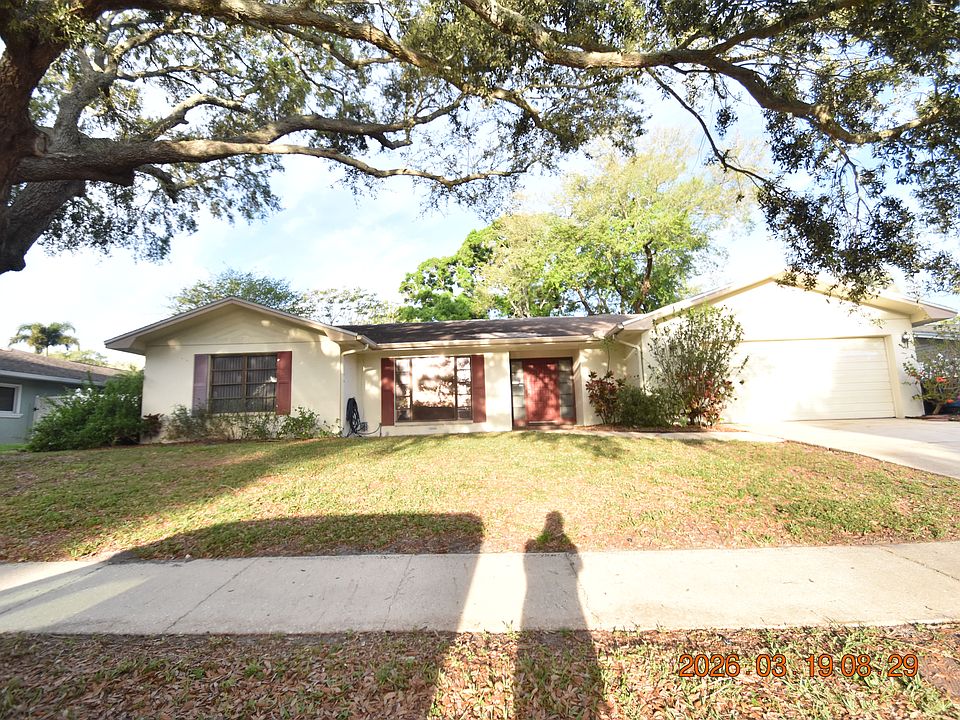 1st image of 2562 Redwood Way