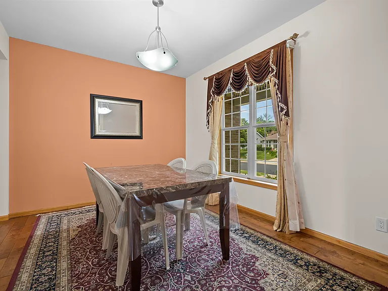 1206 Meadow Sweet Dr — Photo 5
