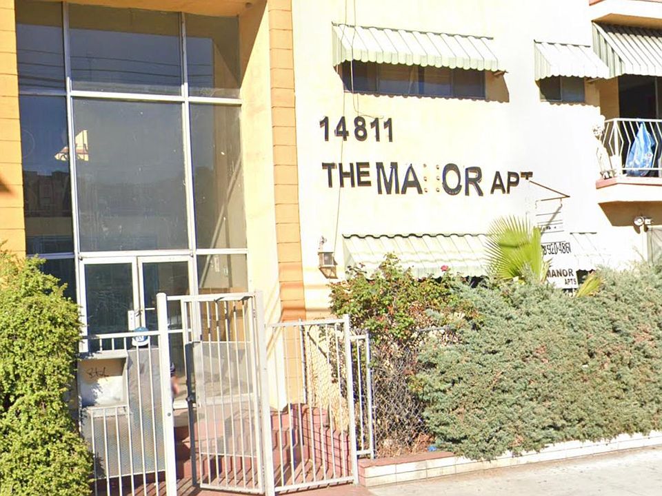 1st image of 14811 Roscoe Blvd #8