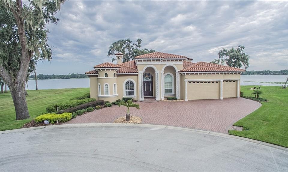 1st image of 4879 Island Shores Ln
