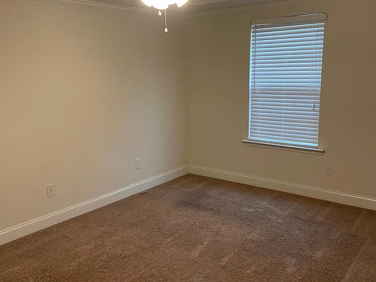 2198 Brechin Ln — Photo 8