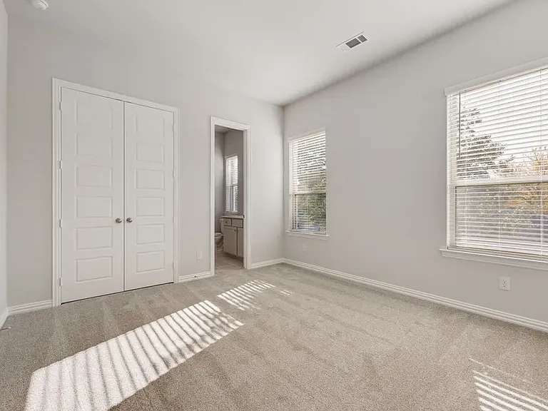 4253 Willow Pond Dr — Photo 15