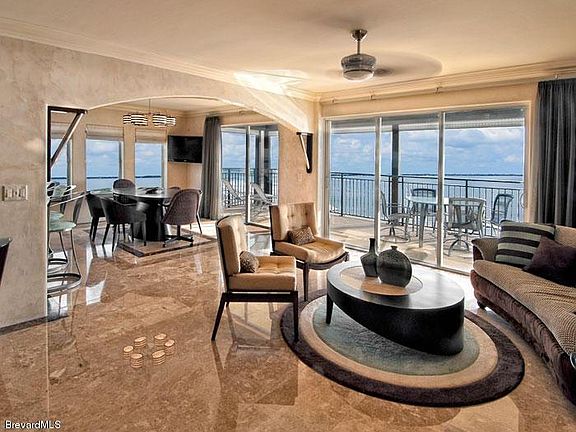 3rd image of 130 Oceanus Cir