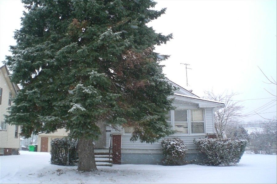 1st image of 13610 Rexwood Ave