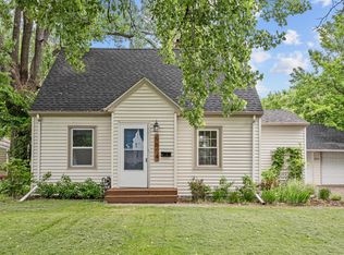 5814 Ewing Ave N, Brooklyn Center, MN 55429