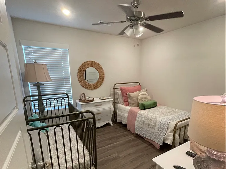 8101 Regency Way — Photo 5