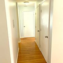 3rd image of 71 Oxford Ave APT 2