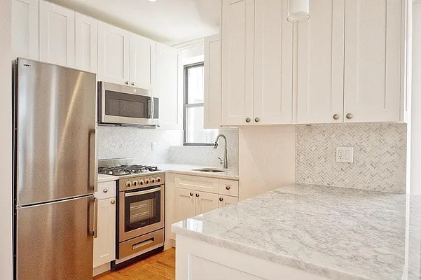 Rented by Bold New York | media 16