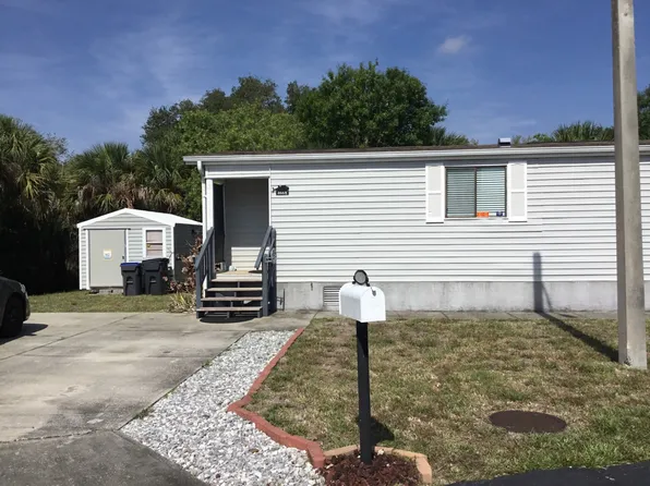 4668 Nader Ln, Titusville, FL 32780
