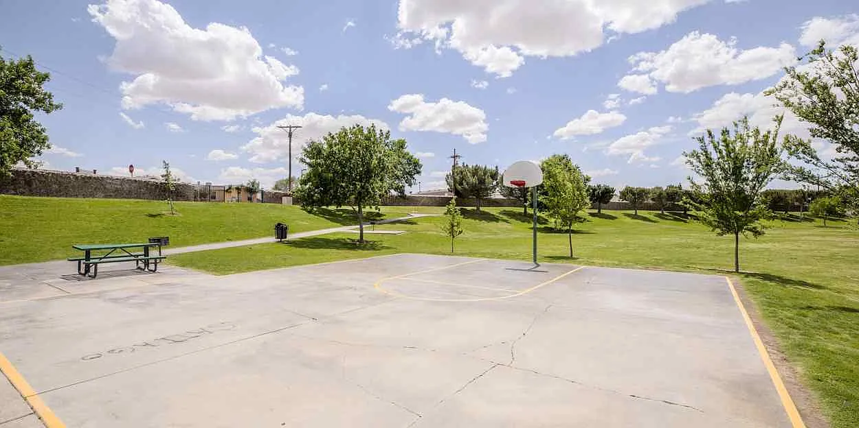 Valley Verde — Photo 1