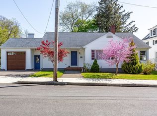277 Valentine St, Fall River, MA 02720