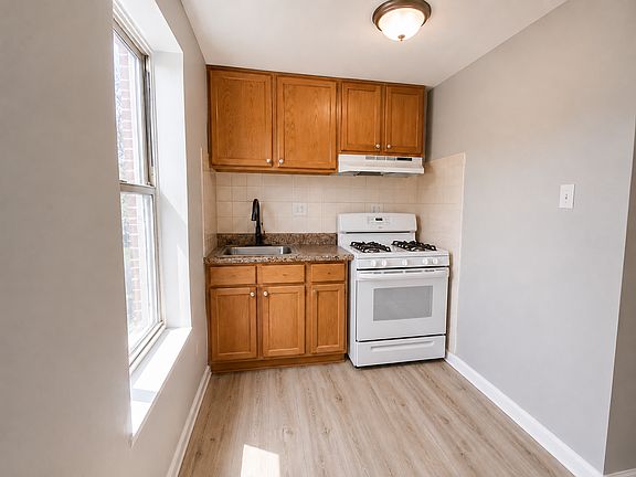 3rd image of 36 S 12th St #2