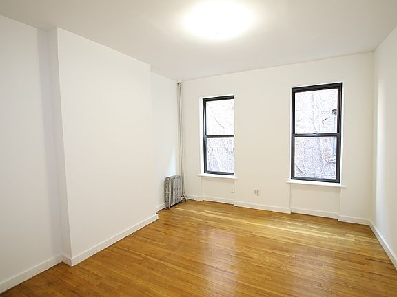 4th image of 646 9th Avenue #3RN
