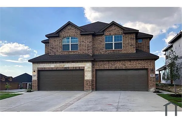 Building Photo - 1007 W Sierra Vista Ct