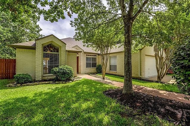 1st image of 2907 Wren Cir