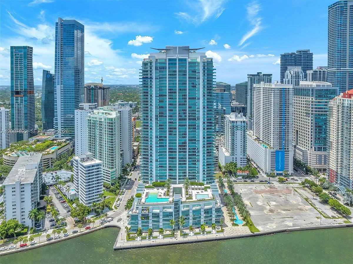 Building Photo - 1331 Brickell Bay Dr #3609