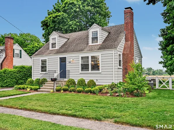 823 Oldfield Road, Fairfield, CT 06824