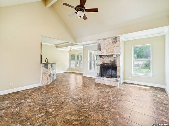 4th image of 1117 Running Buck Ln