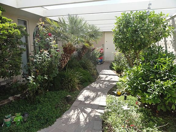 5th image of 1000 Ironwood Dr