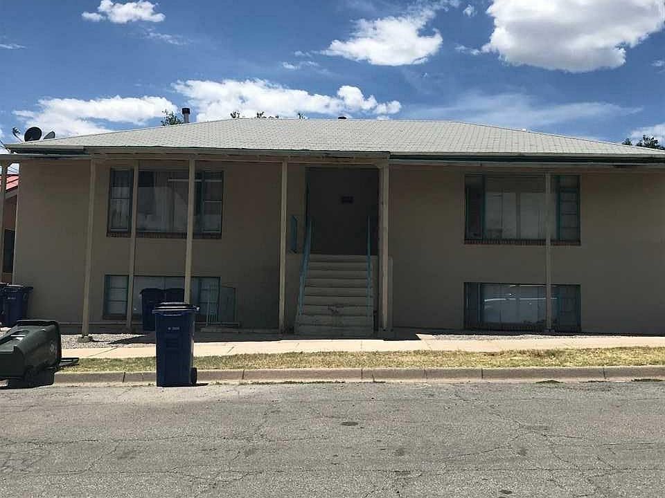 1st image of 815 N A St