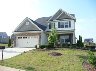 24 Sardinia Ln, Clayton, NC 27527
