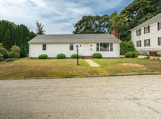 355 Barnes St, Fall River, MA 02723