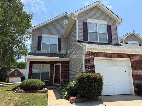 3930 Fountain Village Cir, High Point, NC 27265