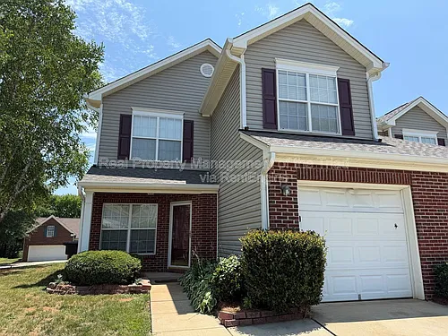 3930 Fountain Village Cir Photo 1