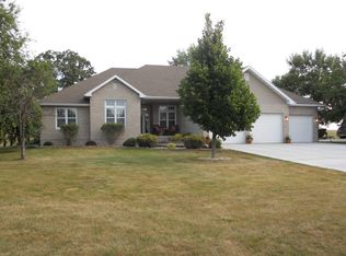 2215 8th St SE, East Grand Forks, MN 56721