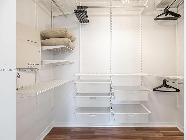16699 Collins Ave #1507 — Photo 13