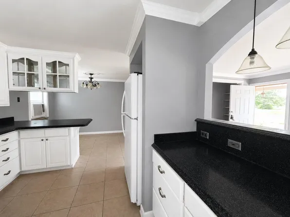 1796 County Road 1520, Warren, TX 77664