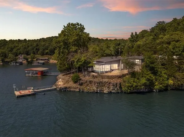 404 Bronco Ln, Gravois Mills, MO 65037