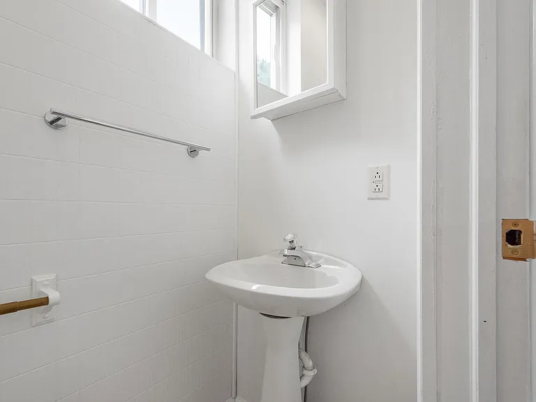 926 Ridge Ave — Photo 20