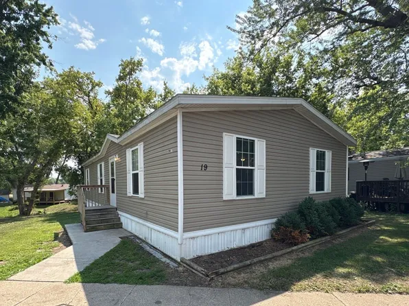 19 Hays Ave #Hay19, Inver Grove Heights, MN 55076
