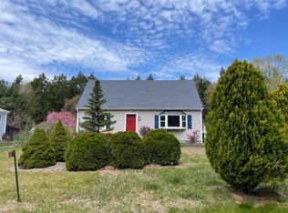 2 Dwight Cir, Amherst, MA 01002